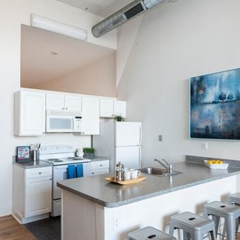 High-efficiency, individually controlled a/c and heat